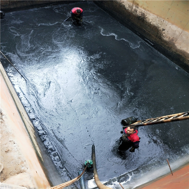 榆阳废水池清理