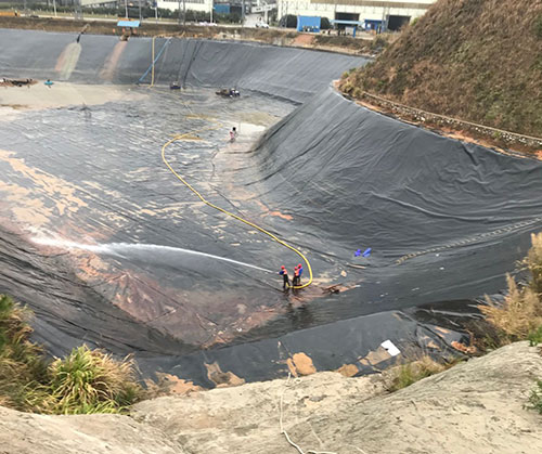 榆阳废水池清理