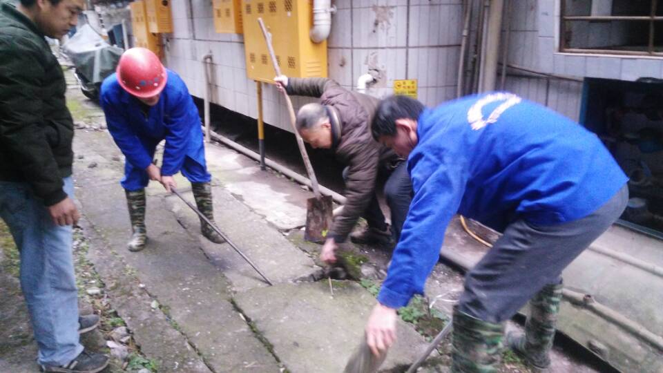 榆阳清掏化粪池、管道疏通一站式服务<高效><技术><可靠>